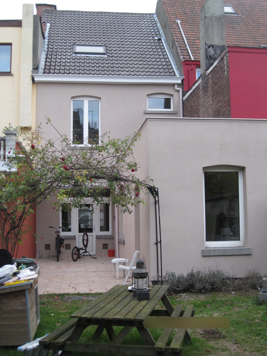 Après: Façade de maison après travaux d'enduits colorés