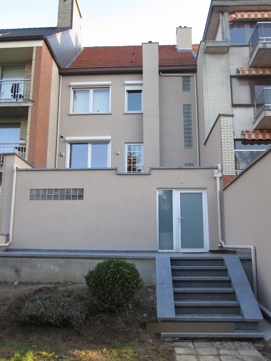 Après: Façade de maison après travaux d'enduits colorés