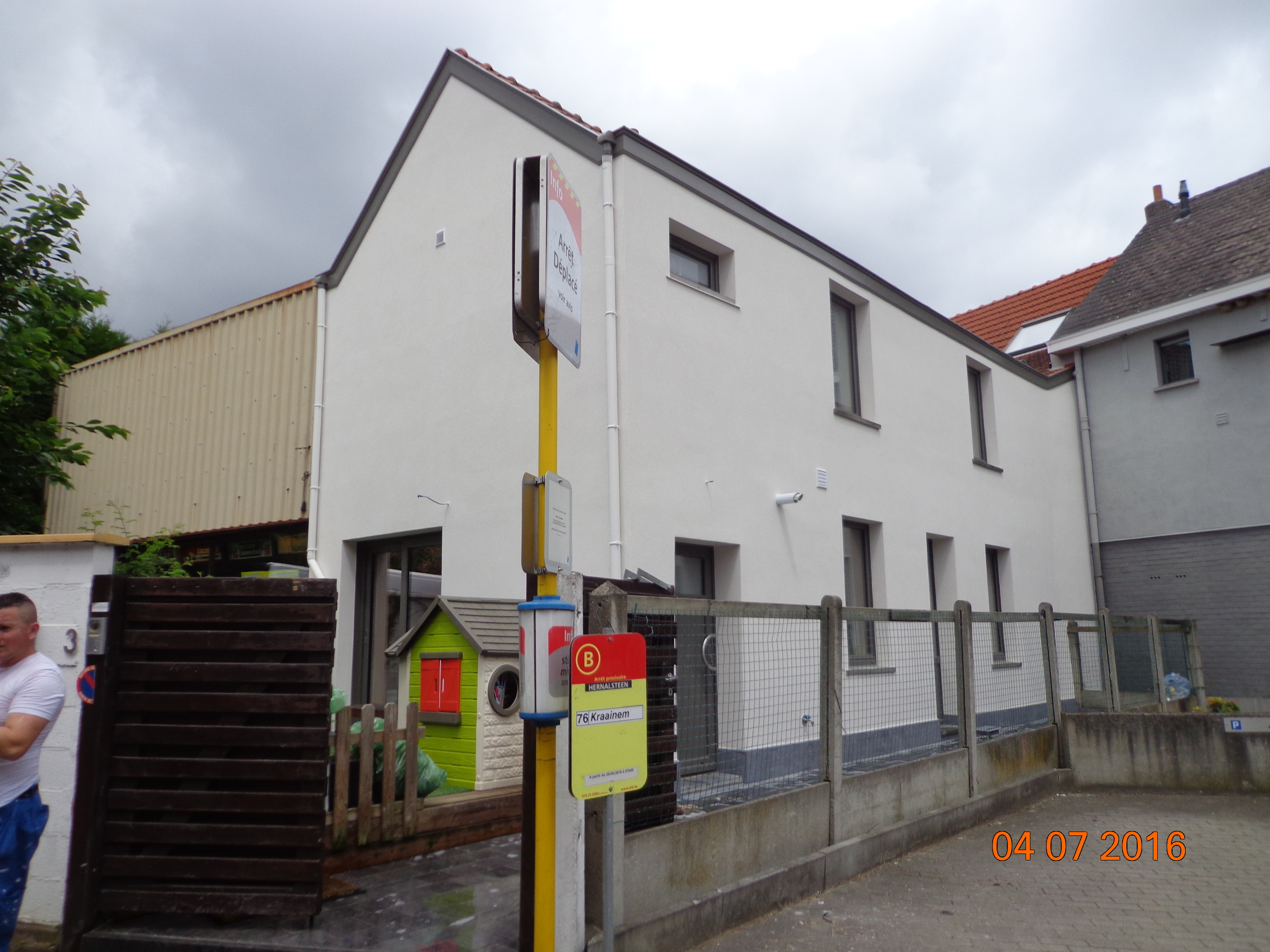 Après: Façade de maison après travaux d'enduits colorés